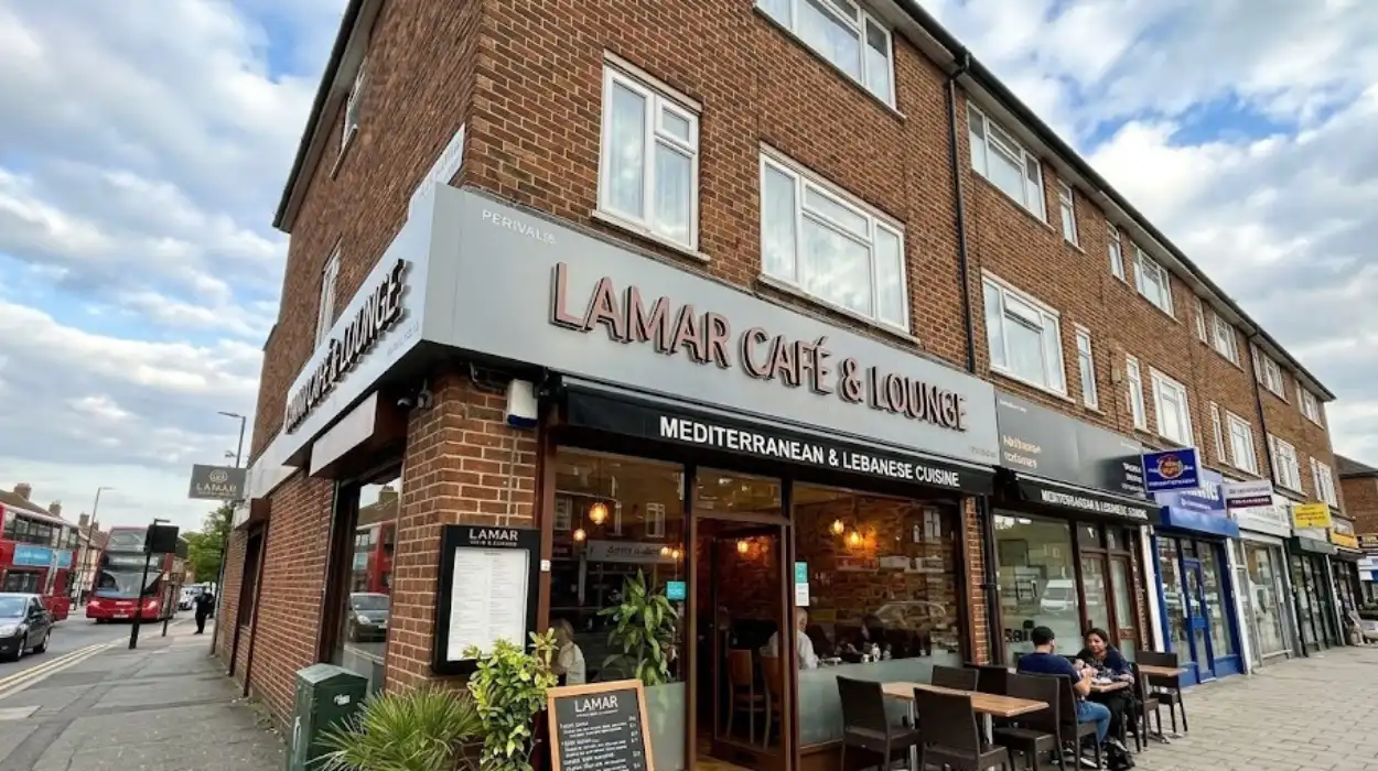 Lamar Restaurant Perivale: A Local Favourite for Lebanese and Middle Eastern Dining